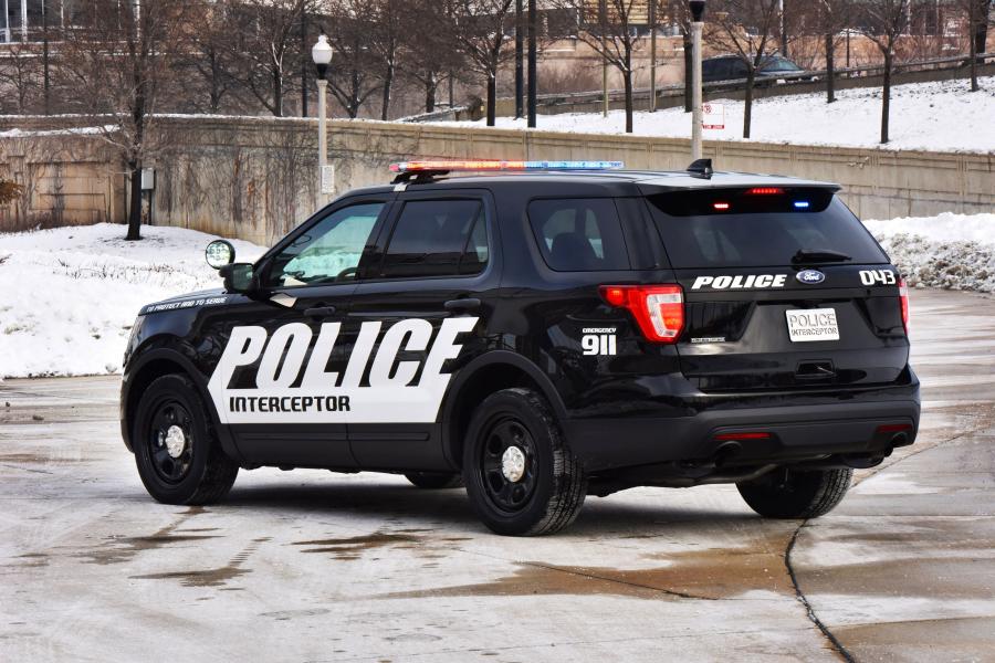  Ford Police Interceptor Utility 2016 года  (фото 11 из 20)